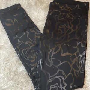 Black Floral Leggins